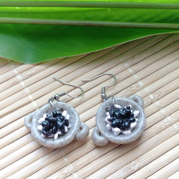 arroz con habichelas negras earrings