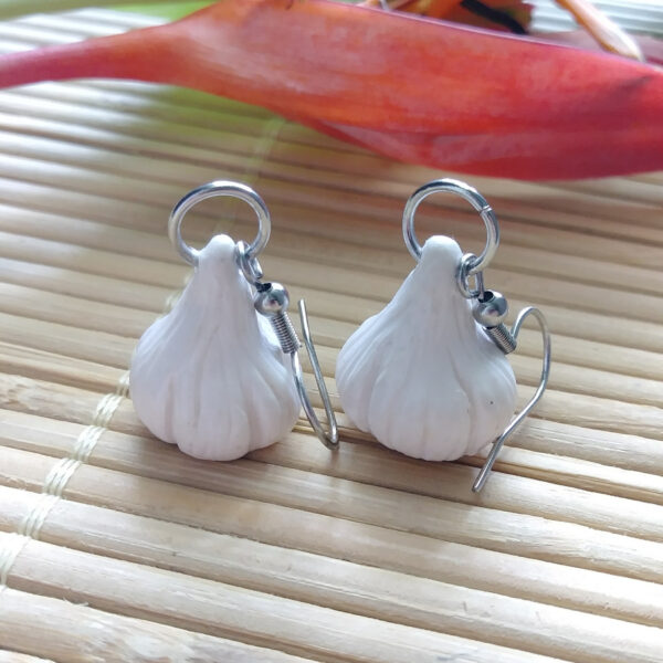 Puerto Rican Cooking Garlic Head Earrings - Image 2