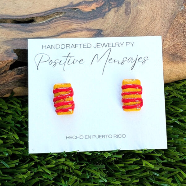Mini Pasteles Con Ketchup Stud Earrings