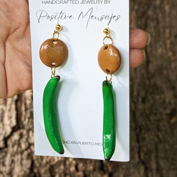 Puerto rican artisan plantain earrings with beads