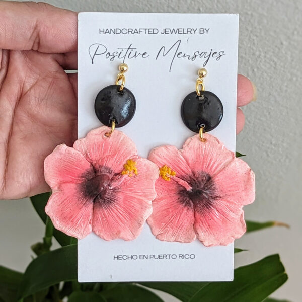 Boricua made pink flower jewelry on hand