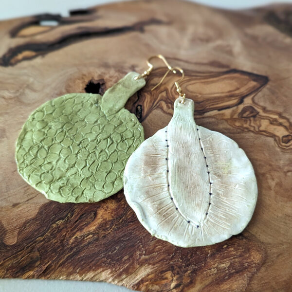 Large Puerto Rico Pana Fruit Earrings - Image 9