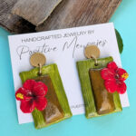 Pasteles En Hoja Earrings With Flor De Maga Flower