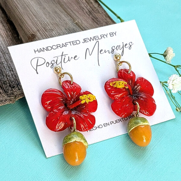 Quenepa Style Earrings with Flor de Maga Flower