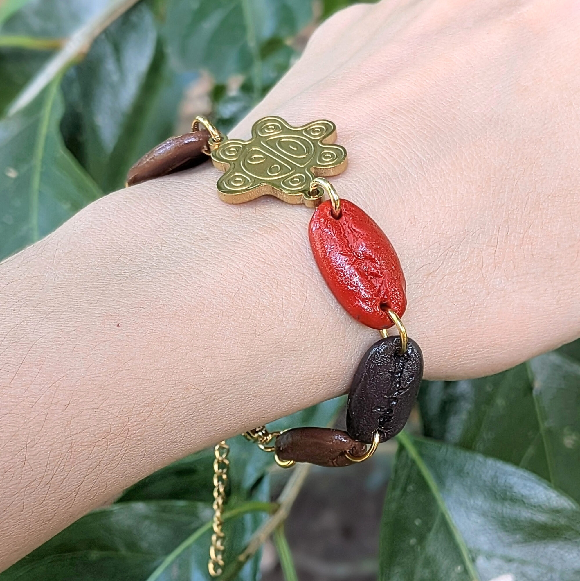 Taíno-Inspired Coffee Bracelet with Sun God Symbol - Image 4