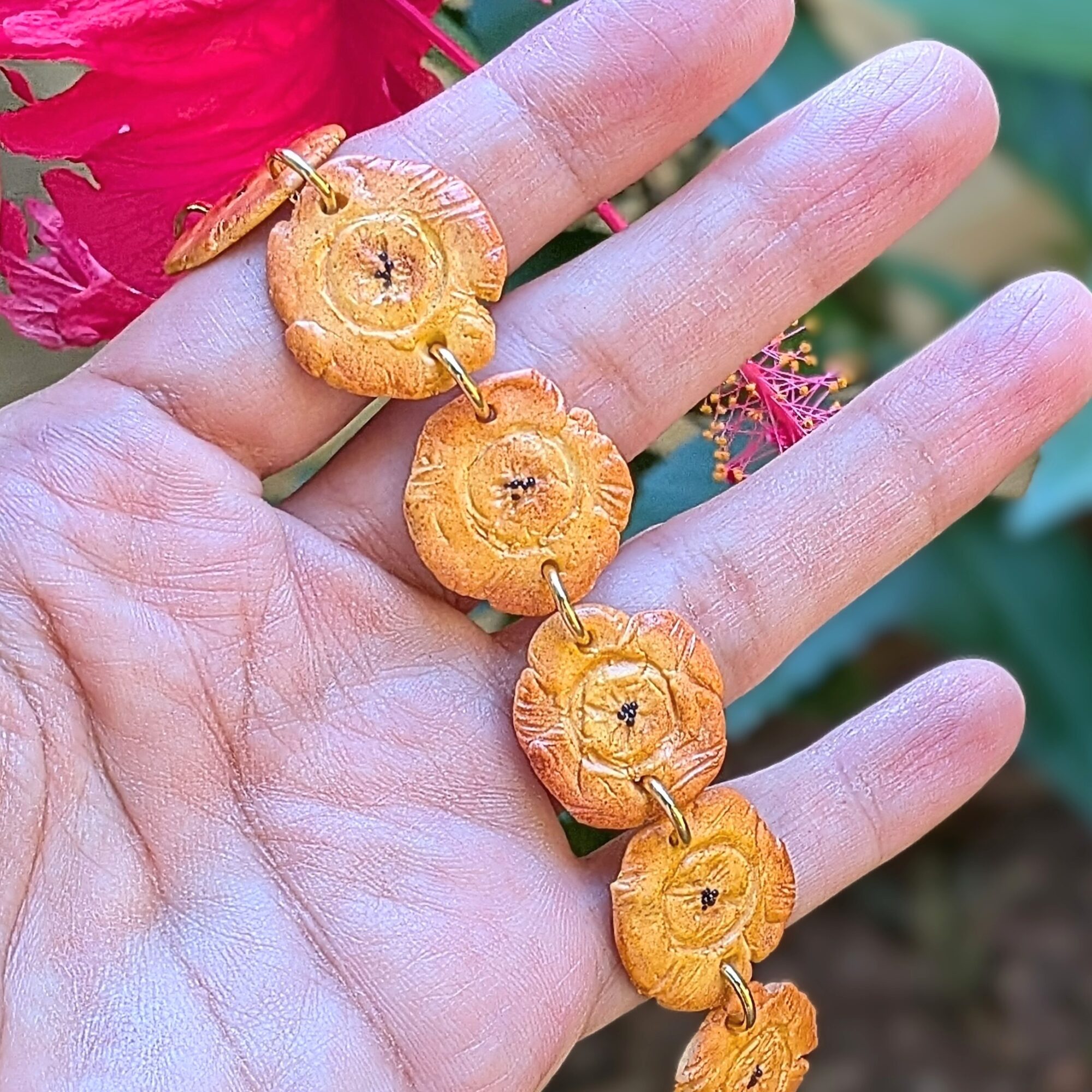 Connected Tostones Handmade Women's Bracelet - Image 4