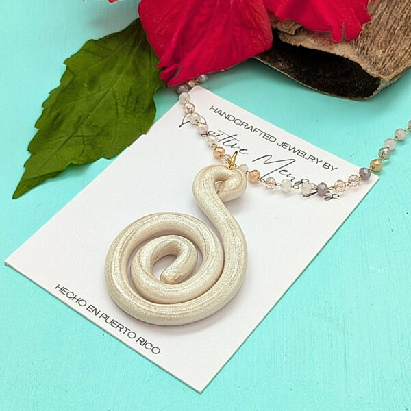 Taíno-Inspired Caracol Rhombus Bead Necklace