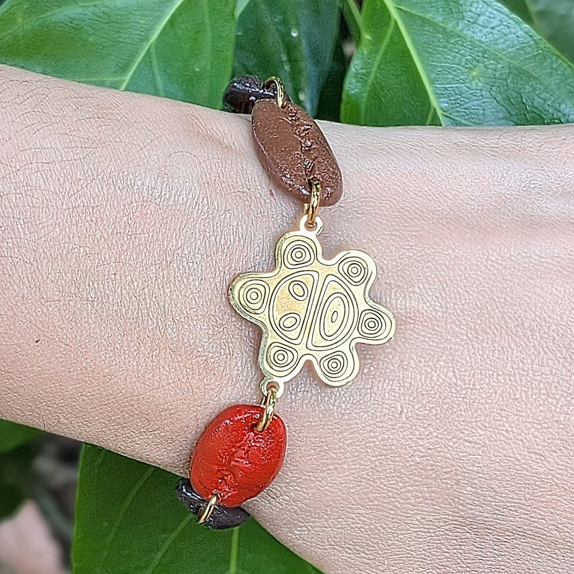 Taíno-Inspired Coffee Bracelet with Sun God Symbol - Image 3