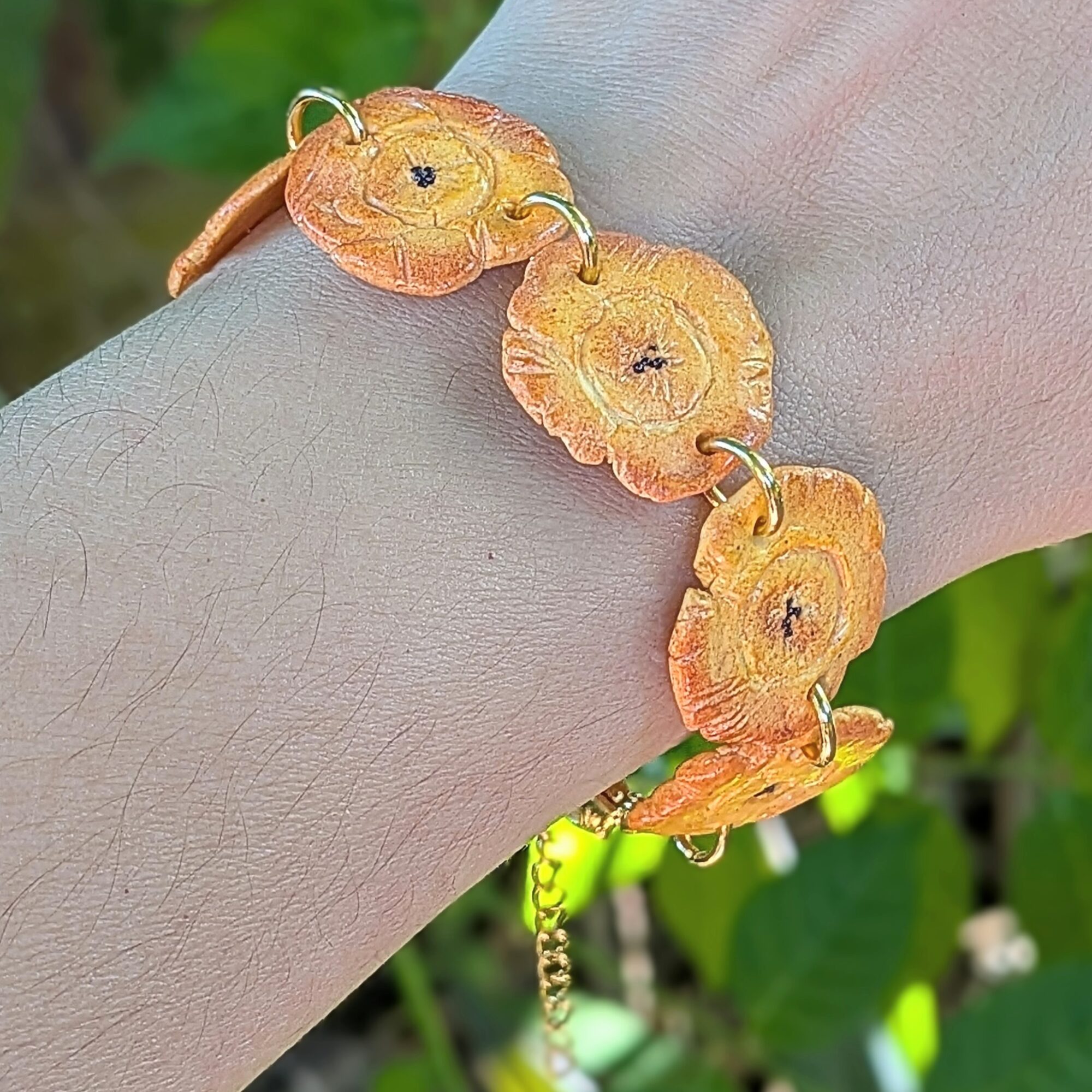 Connected Tostones Handmade Women's Bracelet - Image 3