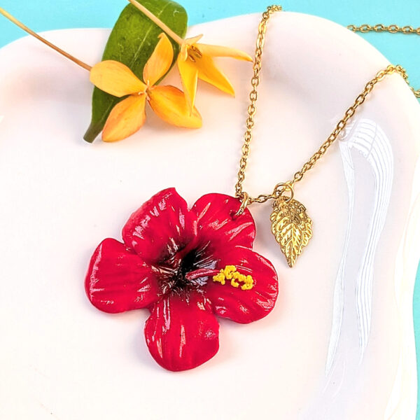 Flor De Maga Necklace With Leaf Accent