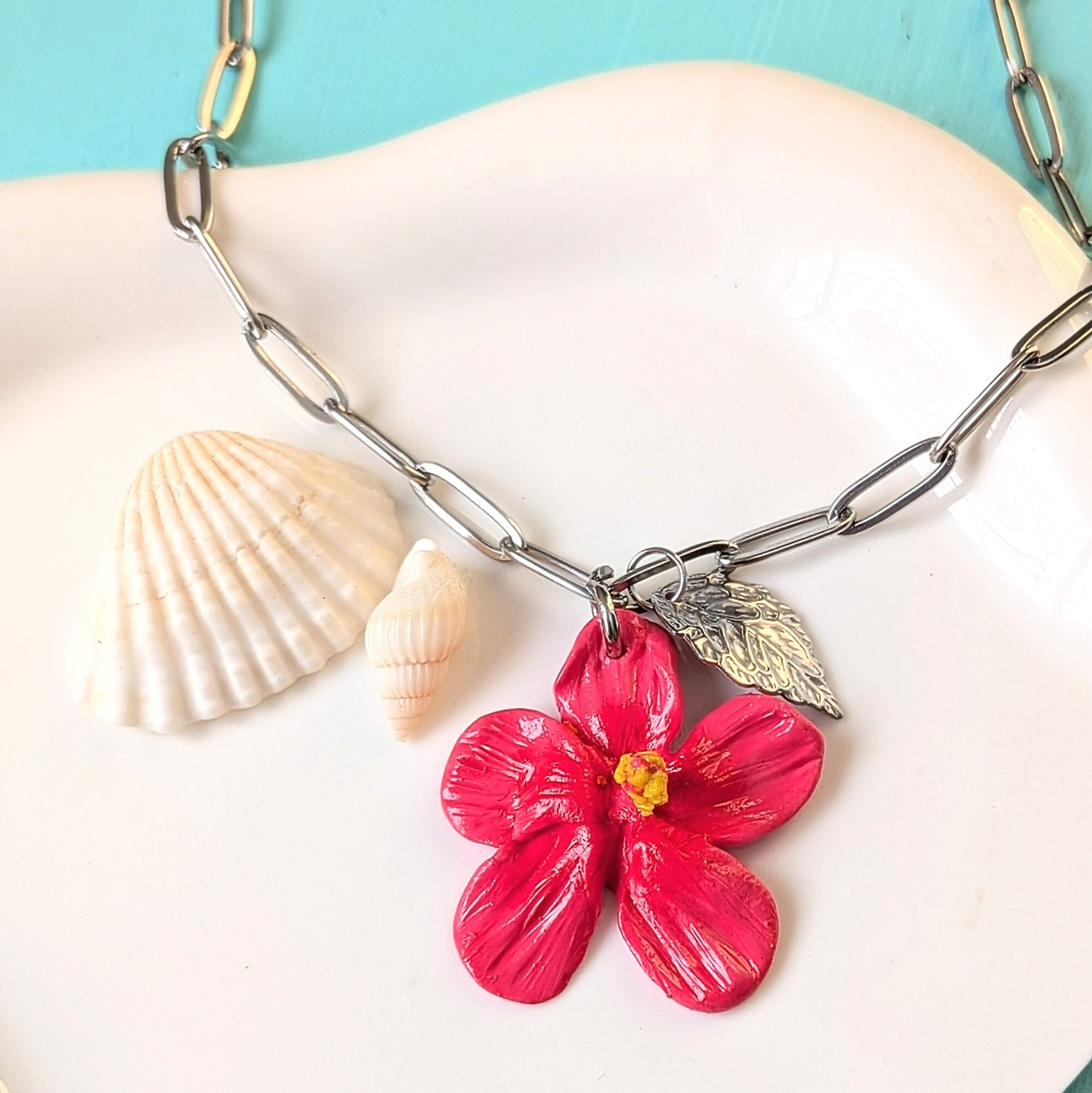 Silver-Toned Flor de Maga Paperclip Necklace - Image 5