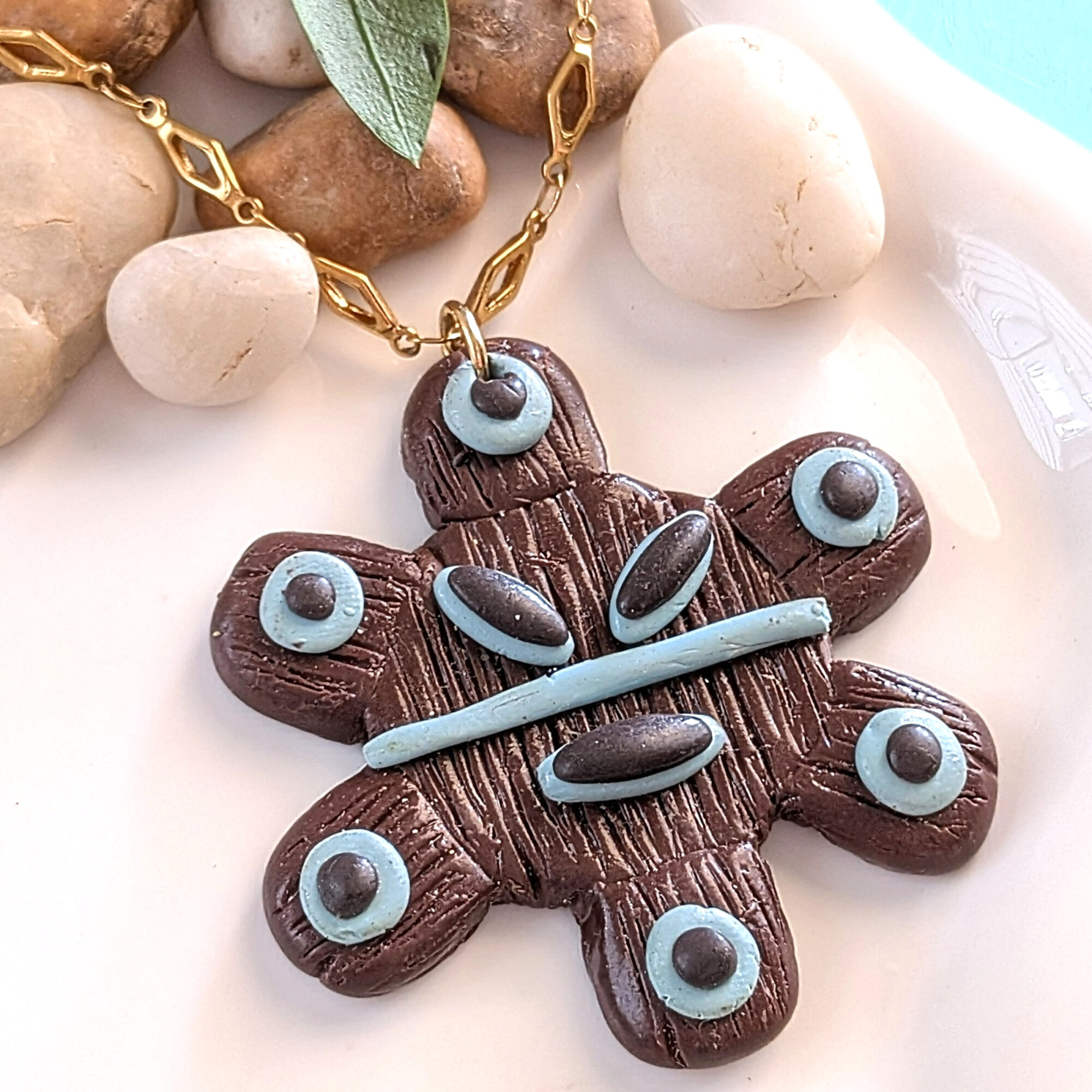 Taino-Inspired Sol Pendant Necklace With Rhombus Chain - Image 4