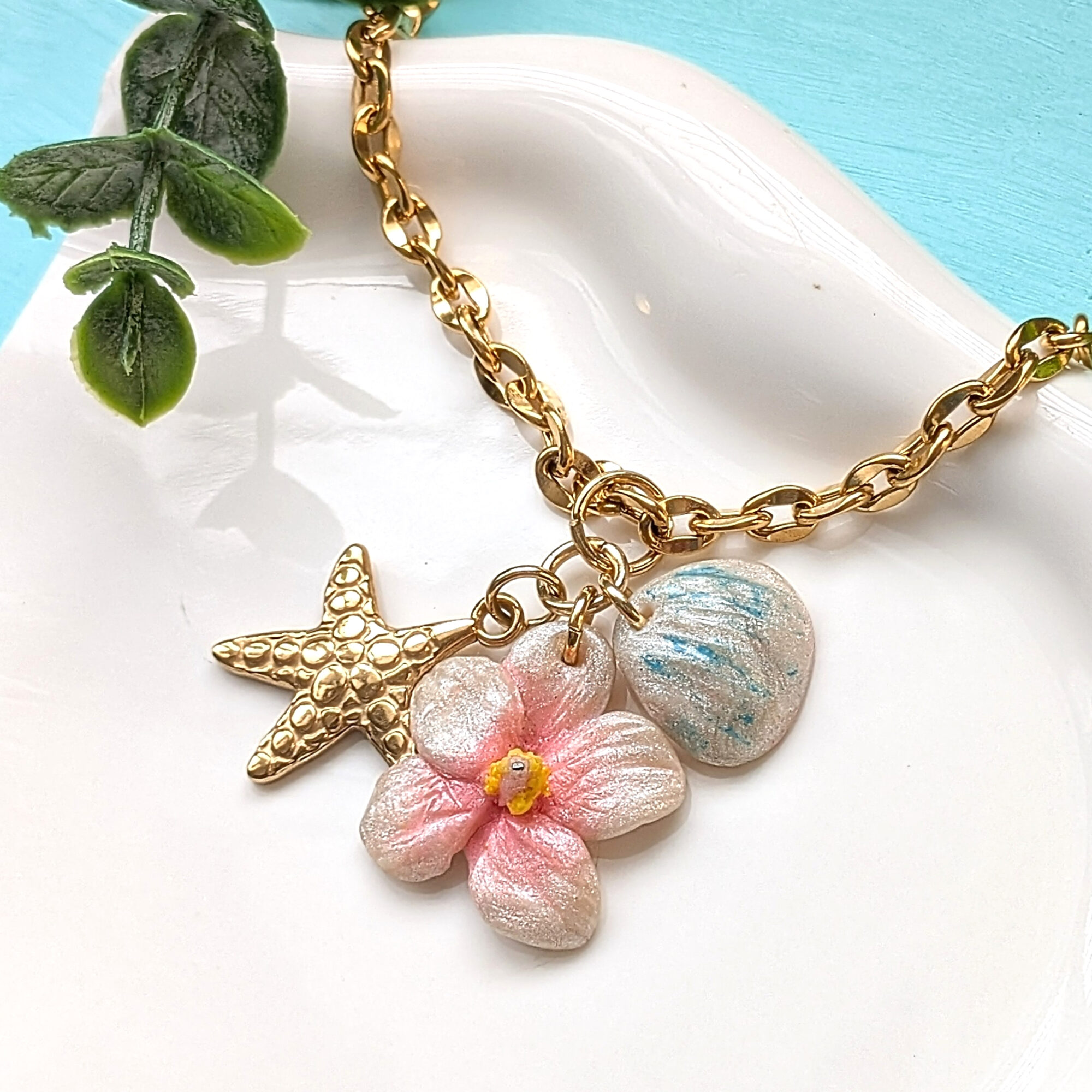 Puerto Rico Beach Inspired Flower Shell and Starfish Necklace - Image 2