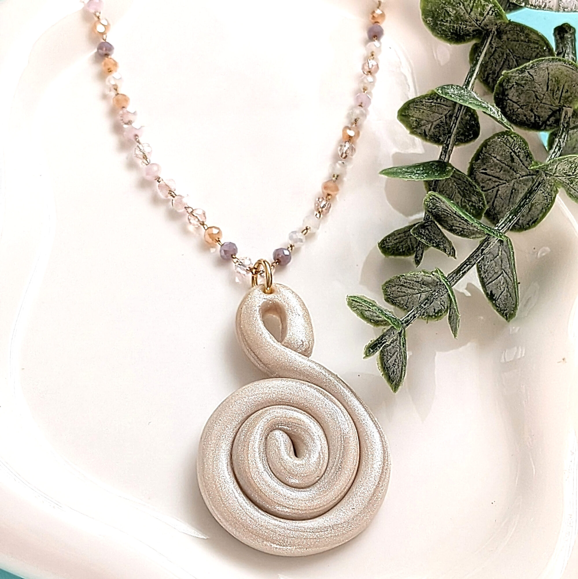 Taíno-Inspired Caracol Rhombus Bead Necklace - Image 2