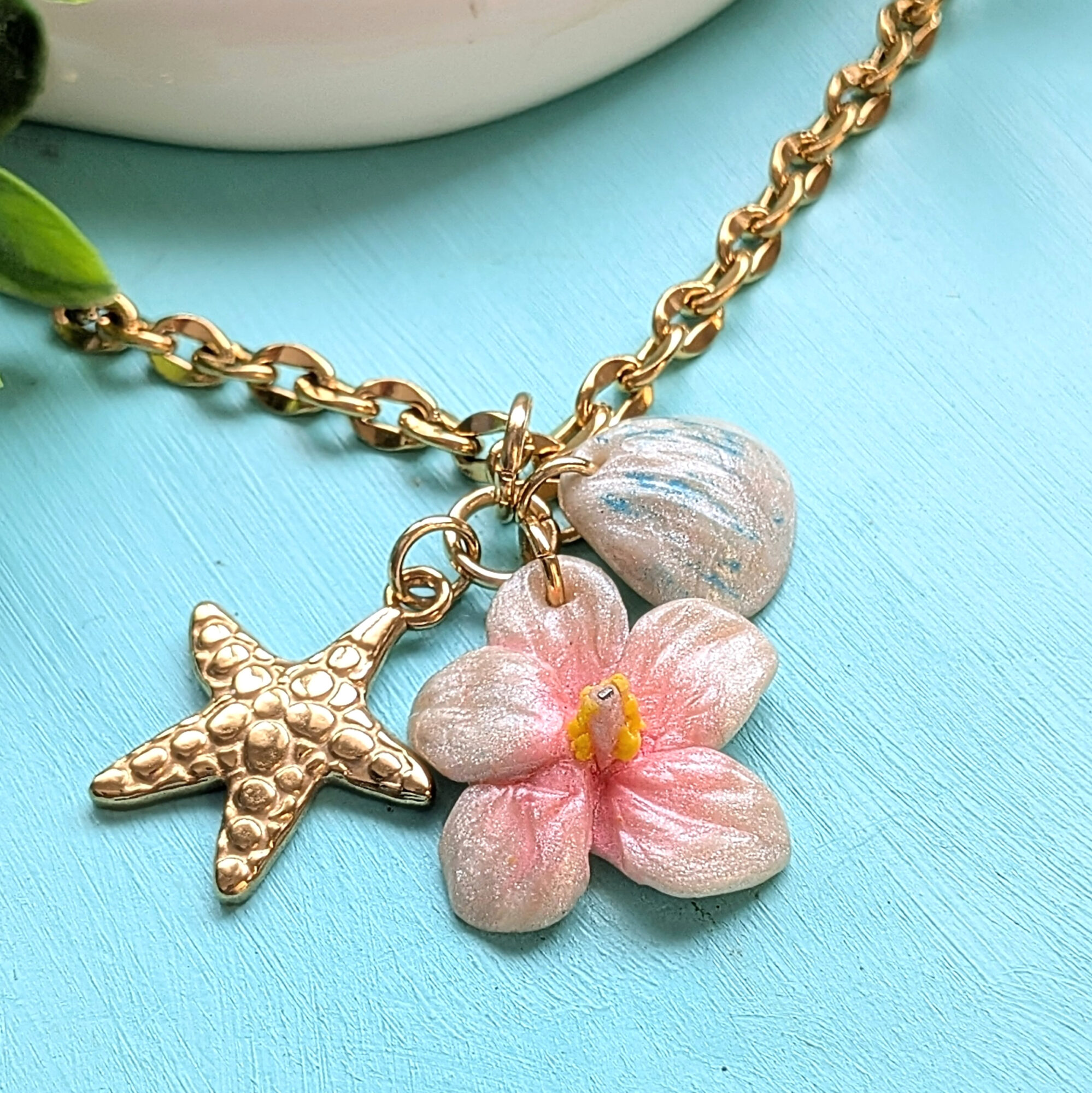 Puerto Rico Beach Inspired Flower Shell and Starfish Necklace - Image 7