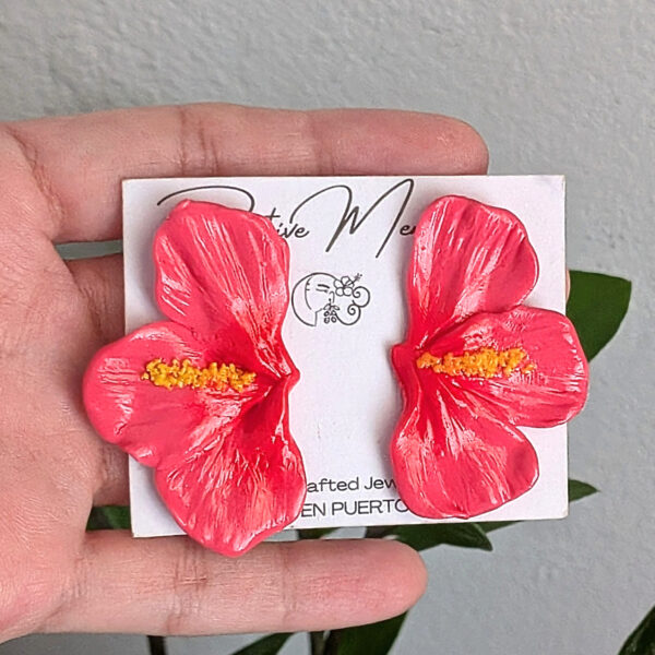 Flor de Maga (Thespesia grandiflora) Half Flower Earrings